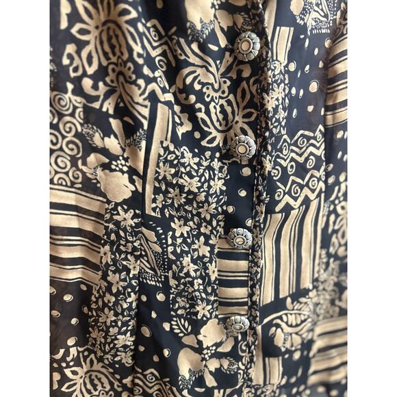 XOXO In America and Abroad Vintage Women's Button Front Sleeveless Blouse - Picture 5 of 6